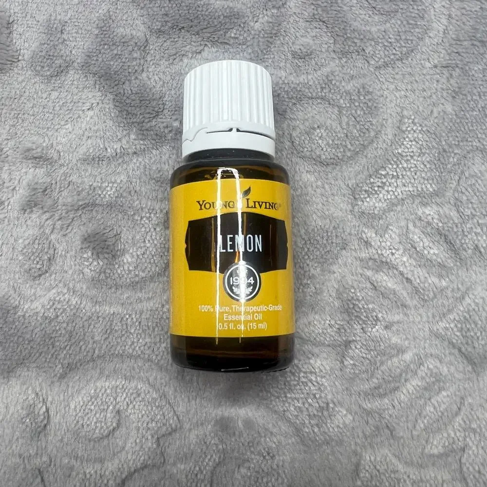 Young Living Essential Oils Lemon 15ml New